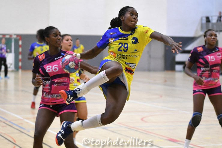 2018-09-21 LFH J06 Metz Handball VS Nantes Atlantique Handball 28-21 (1)