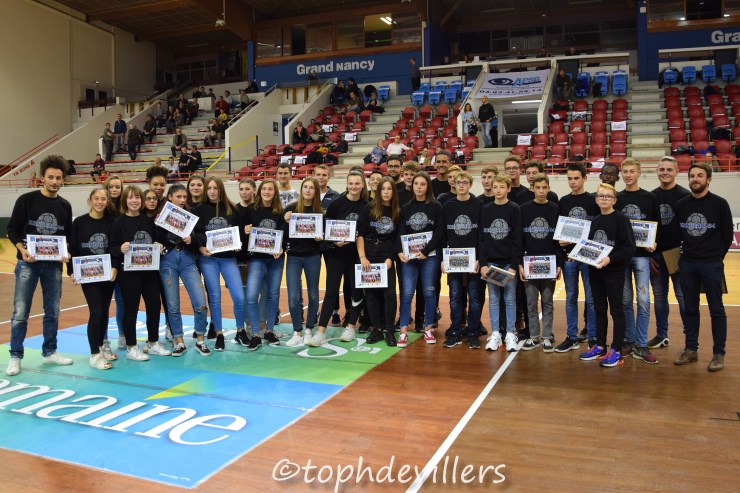 2018-11-09 C54 Remise trophé InterCom 2004 (1)