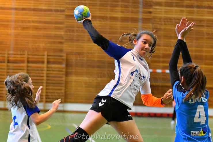 2019-04-20 Tournoi U13F BMHB VS Bouzonville 18-18 (1)
